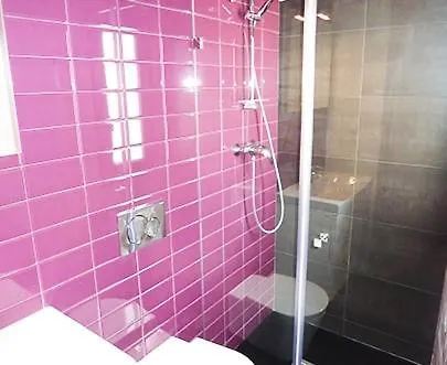 Luxurious Contemporary 4 Bedroom With Pool * Lagoa (Algarve)