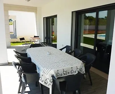 Luxurious Contemporary 4 Bedroom With Pool Lagoa (Algarve)